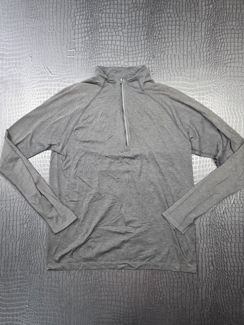 Lululemon Metal Vent Tech Half-Zip Pullover Dark Heather Charcoal Large MSRP $98